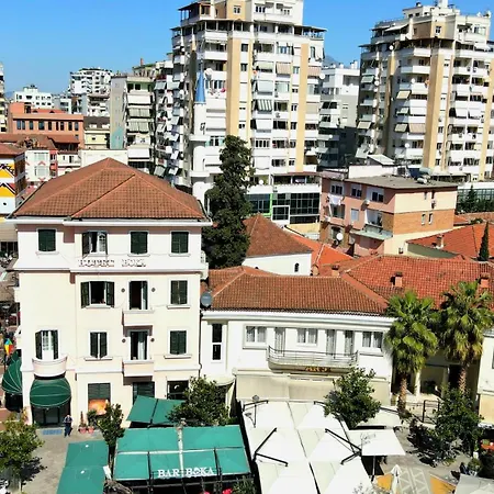 公寓 Bazaar's Eye, 3br, Central, Free Parking, Large Terrace 地拉那