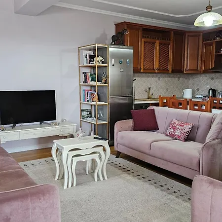 Bazaar's Eye Free Parking Spacious Tarrace Tirana