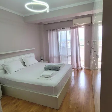 Bazaar's Eye Free Parking Spacious Tarrace * Tirana