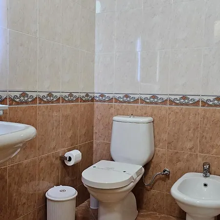 Bazaar's Eye, 3br, Central, Free Parking, Large Terrace Rruga Qemal Stafa, 1001 Apartment