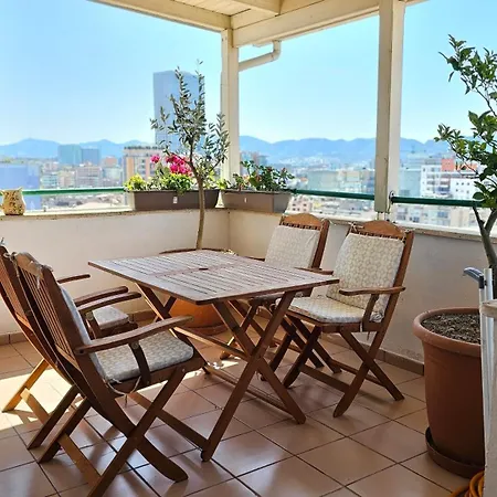 Bazaar's Eye Free Parking Spacious Tarrace Appartement *