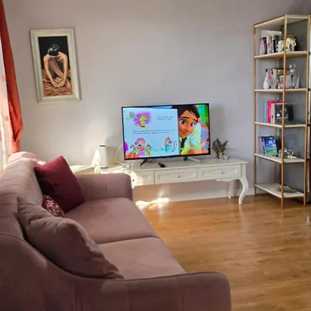 Appartement Bazaar's Eye, 3br, Central, Free Parking, Large Terrace Tirana