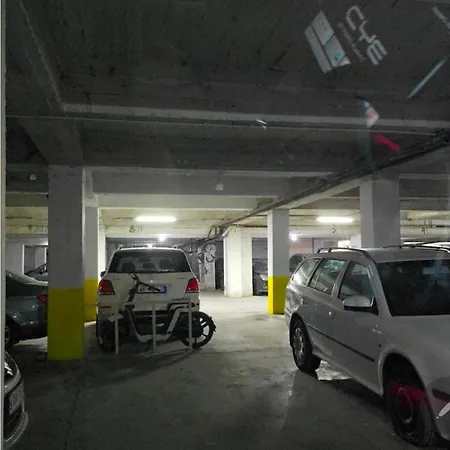 Bazaar's Eye, 3br, Central, Free Parking, Large Terrace Rruga Qemal Stafa, 1001