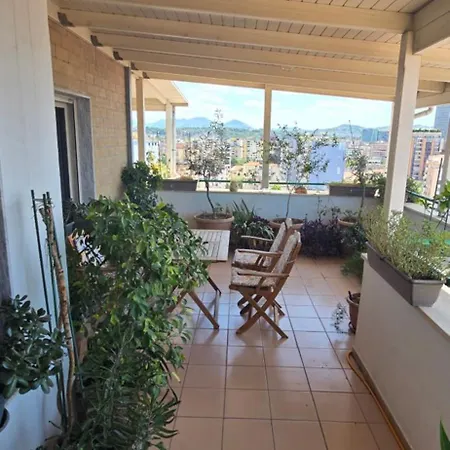 Bazaar's Eye, 3br, Central, Free Parking, Large Terrace Rruga Qemal Stafa, 1001 Appartement *