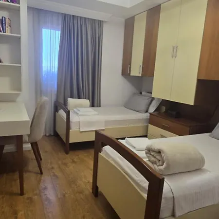 Bazaar's Eye, 3br, Central, Free Parking, Large Terrace Rruga Qemal Stafa, 1001 *