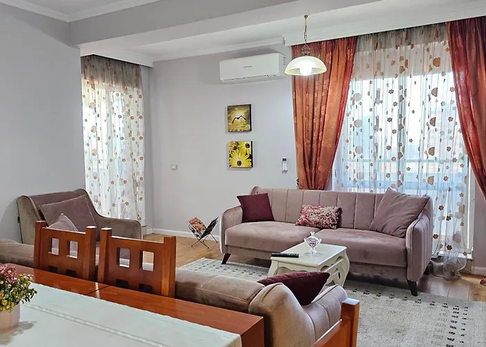 Bazaar's Eye Free Parking Spacious Tarrace * Tirana