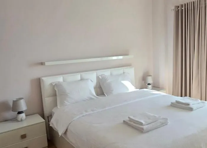 Bazaar's Eye Free Parking Spacious Tarrace Appartamento